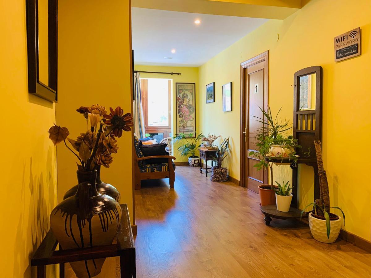 فندق Hostal La Serna بوت المظهر الخارجي الصورة